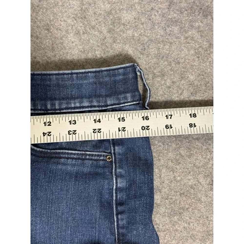 White House Black Market indigo 30 includes